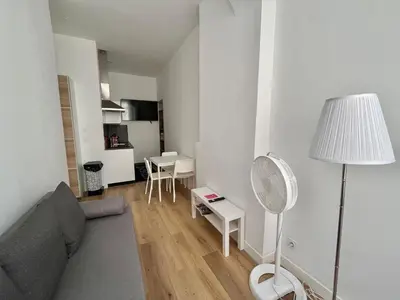 Cuisine ou kitchenette dans l'établissement Joli T2 en plein centre-ville de Lyon
