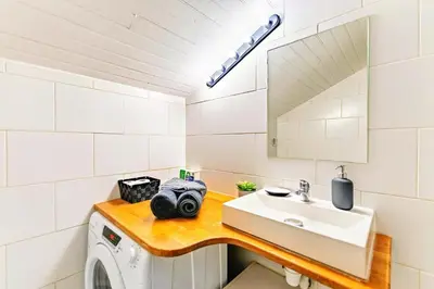 Plan de l'établissement Charmant studio cosy climatisé et parking securisé à proximité du centre ville de lyon