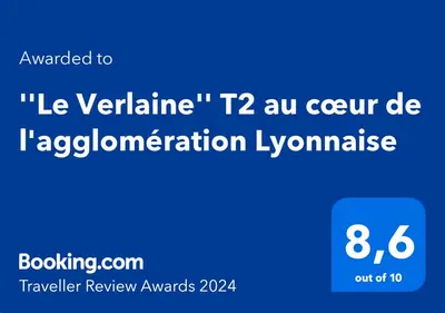 Certificat, récompense, panneau ou autre document affiché dans l'établissement ''Le Verlaine'' T2 au cœur de l'agglomération Lyonnaise