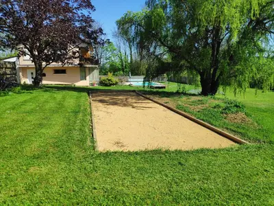 Jardin de l'établissement La Maison de Boyeux