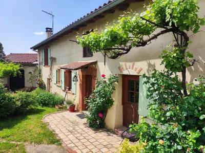 Jardin de l'établissement Maison de campagne vue panoramique