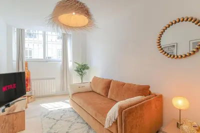 Télévision ou salle de divertissement dans l'établissement Charmant et cosy en hypercentre