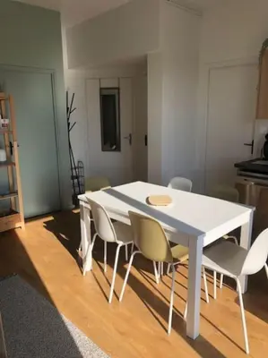 Cuisine ou kitchenette dans l'établissement Petit Gîte de Javernières Rez de jardin