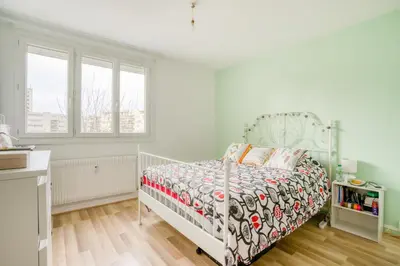 Un ou plusieurs lits dans un hébergement de l'établissement Les chambres de Maréchal - 4 chb à louer