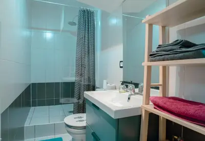 Salle de bains dans l'établissement La Petite Cour - Croix-Rousse, Hypercentre