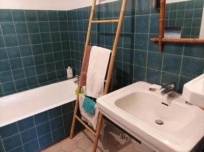 Salle de bains dans l'établissement Charmante maison au coeur du Beaujolais