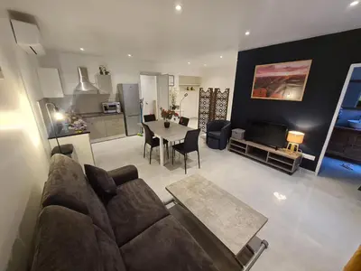 Cuisine ou kitchenette dans l'établissement Chez Émilie et John