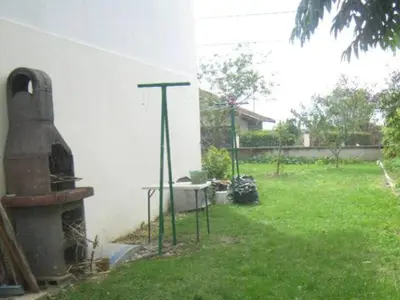 Jardin de l'établissement Jacques et Paola Chanis
