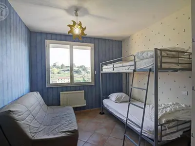 Un ou plusieurs lits dans un hébergement de l'établissement Gîte charmant en campagne près du Pilat - FR-1-496-295