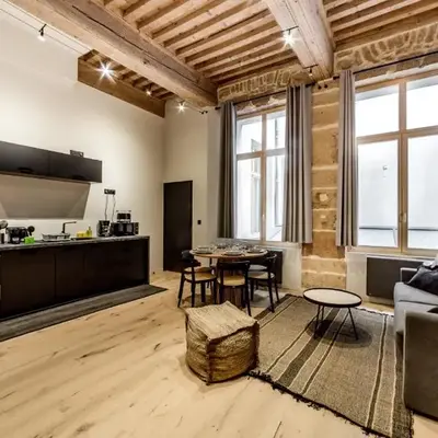AllinLyon | Exceptionnel et paisible suite Moulin