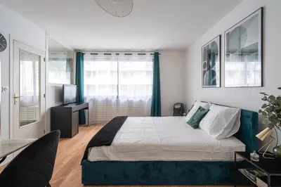 Un ou plusieurs lits dans un hébergement de l'établissement Casa Lyon Cosy 1 Br Flat Part Dieu