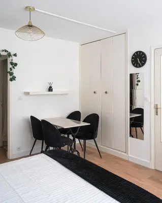 Un ou plusieurs lits dans un hébergement de l'établissement Casa Lyon Cosy 1 Br Flat Part Dieu