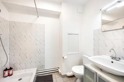 Salle de bains dans l'établissement BnGo I Le Cosy I 2 personnes, Gare Perrache, Place Bellecour, Hypercentre Lyon