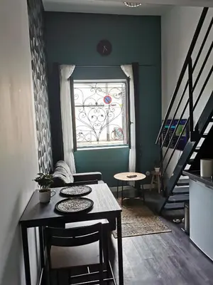 Coin salon dans l'établissement Studio mezzanine Lyon