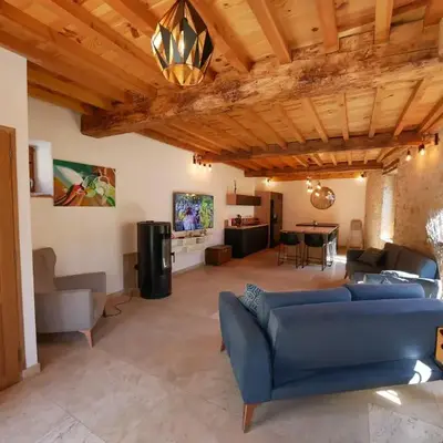Gite de la Source-maison climatisée