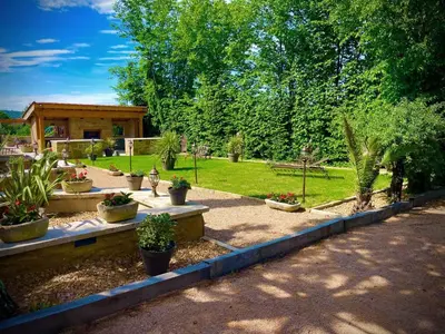 Jardin de l'établissement Le Clos Des Anges