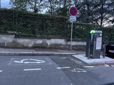 Plan de l'établissement T1/ terrasse /proche centre Lyon