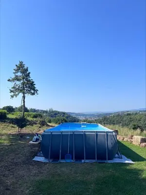 Piscine de l'établissement Le domaine de Massier ou située à proximité
