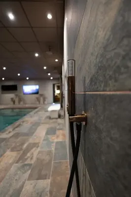 Plan de l'établissement CARACALLA PRIVE - Chambres d'hôtes avec Piscine, Jaccuzi et Hammam privatifs
