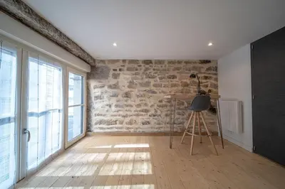 Plan de l'établissement Spacious Loft in La Guillotière 2 Bedrooms Lyon 7