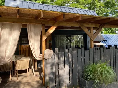 Jardin de l'établissement Domaine une HALTE