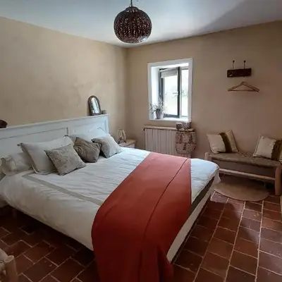 Chambre avec cuisine