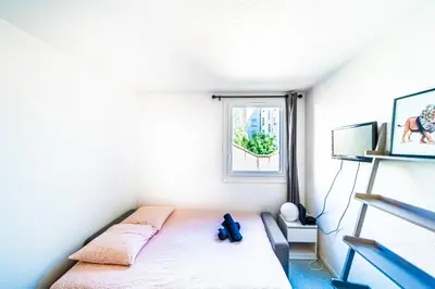 Un ou plusieurs lits dans un hébergement de l'établissement Studio Ideal for professionals or students Lyon Vaise
