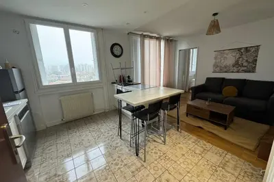 Cuisine ou kitchenette dans l'établissement Le Refuge de la Bascule - Charmant appartement Caluire et cuire