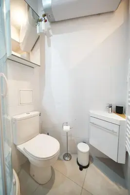 Salle de bains dans l'établissement Le Petit Pierre Scize - Quais de Saône