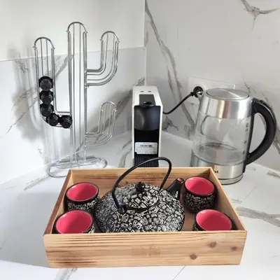 Plateau bouilloire dans l'établissement Superbe Cosy Duplex Appartement T3 Charpenne Tête D'or avec parking privé gratuit