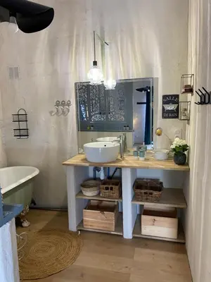 Salle de bains dans l'établissement Maison Sur Véranda