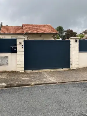 Bâtiment de le séjour chez l'habitant