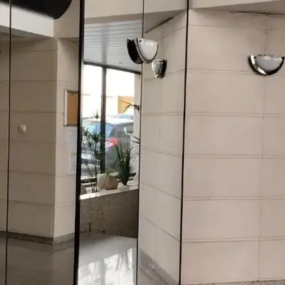 Chambre 20 m2 S de B et WC privés