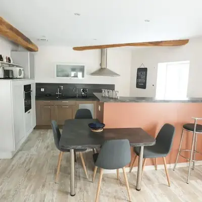 Karine hospitality