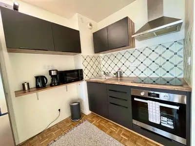 Cuisine ou kitchenette dans l'établissement Logement rénové proche centre-ville Lyon