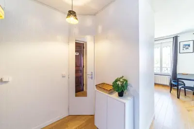 Plan de l'établissement Le Petit Chaponnay - Charming Apartment for 2 near Saxe Gambetta