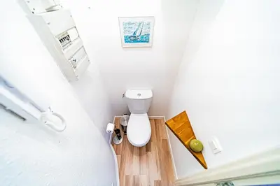 Salle de bains dans l'établissement Le Petit St Paul Charming Studio T1 Bis in the heart of Old Lyon