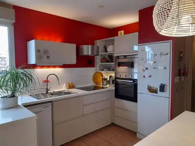 Cuisine ou kitchenette dans l'établissement appart sympa confort bien situé