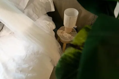 Un ou plusieurs lits dans un hébergement de l'établissement Bali Serenity Balnéo et lit rond