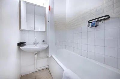 Salle de bains dans l'établissement 50m² cosy près place Bellecour & vue s/ basilique