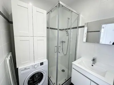 Salle de bains dans l'établissement cosy appart - Préfecture Lyon - Servient 1