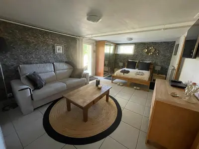 Coin salon dans l'établissement Le Relais de Choz