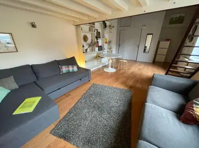 Coin salon dans l'établissement Joli Canut - proche de Fourvière - 6 couchages
