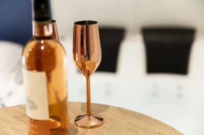 Boissons dans l'établissement LES BULLES DE MONA - Le Wilson - Spa
