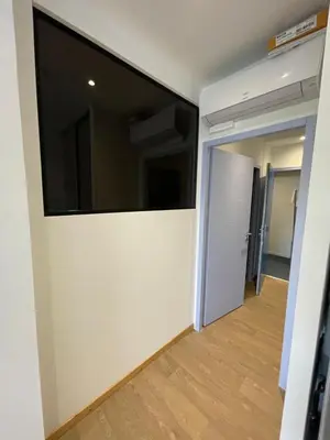 Télévision ou salle de divertissement dans l'établissement LE SALVADOR - Appart'Hôtel de 18m2 à 44m2