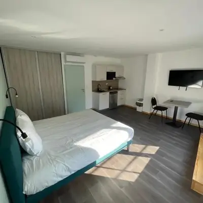 LE SALVADOR - Appart'Hôtel de 18m2 à 44m2