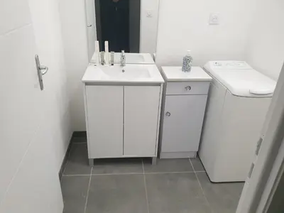 Salle de bains dans l'établissement MAISON B