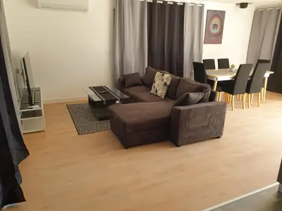 Coin salon dans l'établissement MAISON C