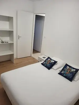 Un ou plusieurs lits dans un hébergement de l'établissement MAISON C