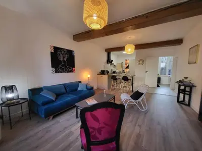Coin salon dans l'établissement Ô Bon'Endroit - Appartement Confort - Centre Ville